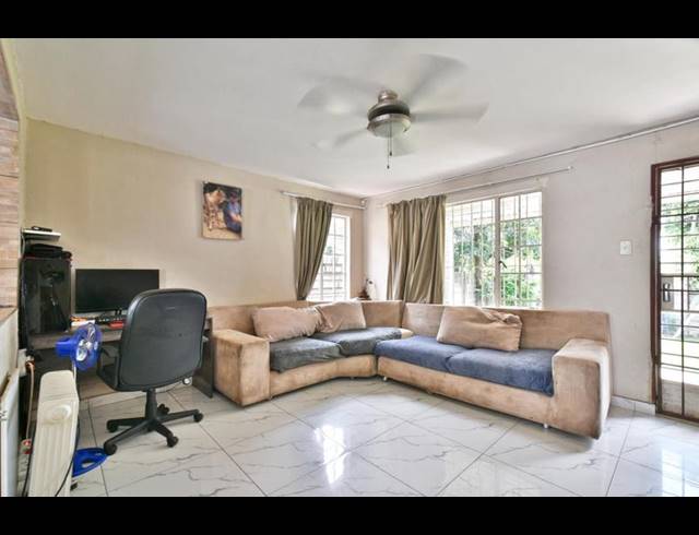 2 BEDROOM CLUSTER FOR SALE IN RANDPARK RIDGE